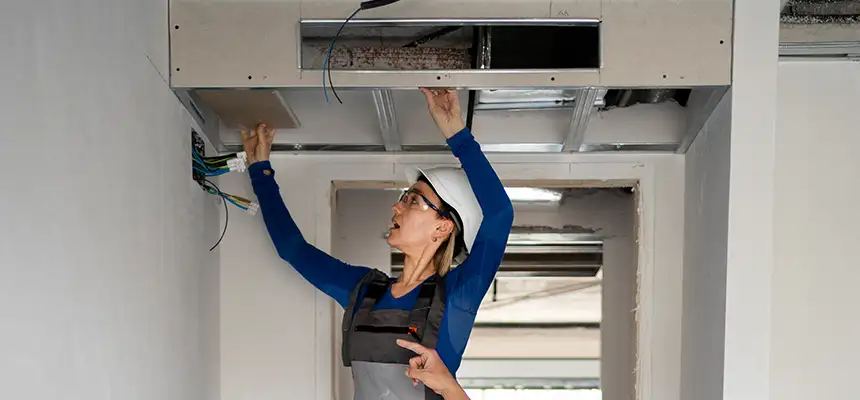 Thorough Vent Smoke Odor Elimination for Property Turnovers in University, FL